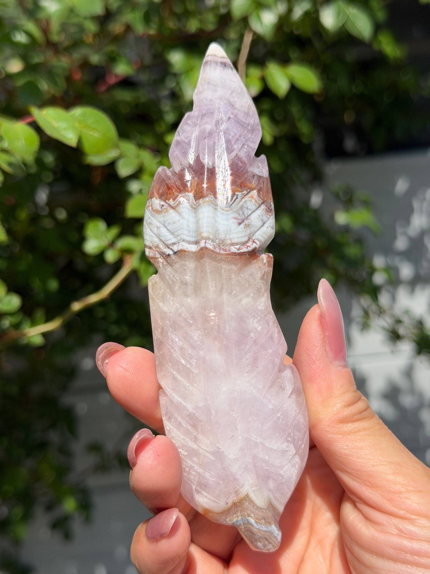 Natural Amethyst Lace Agate Feather Carving