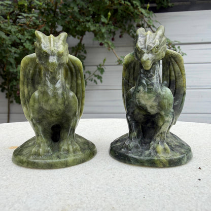 Natural Stone Dragon Crystal Healing
