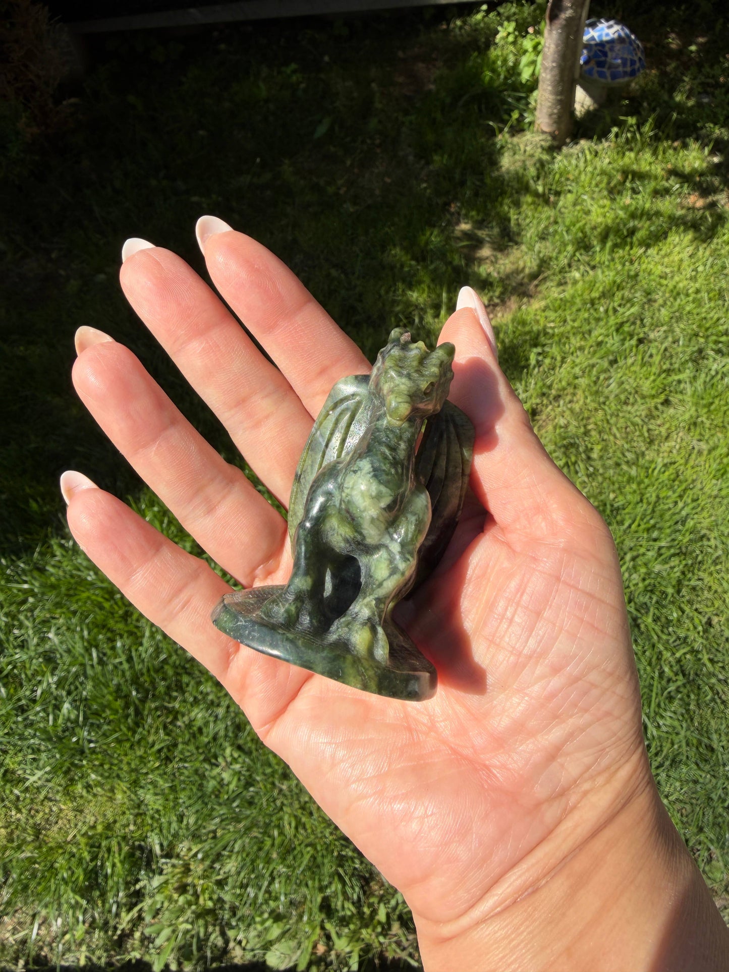 Natural Stone Dragon Crystal Healing