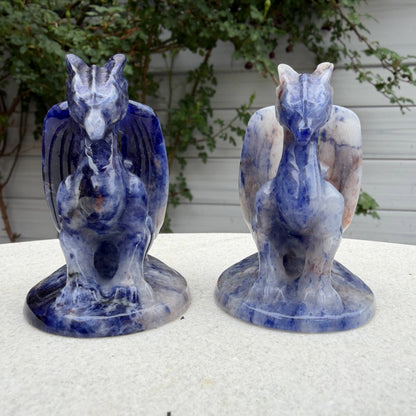 Natural Stone Dragon Crystal Healing